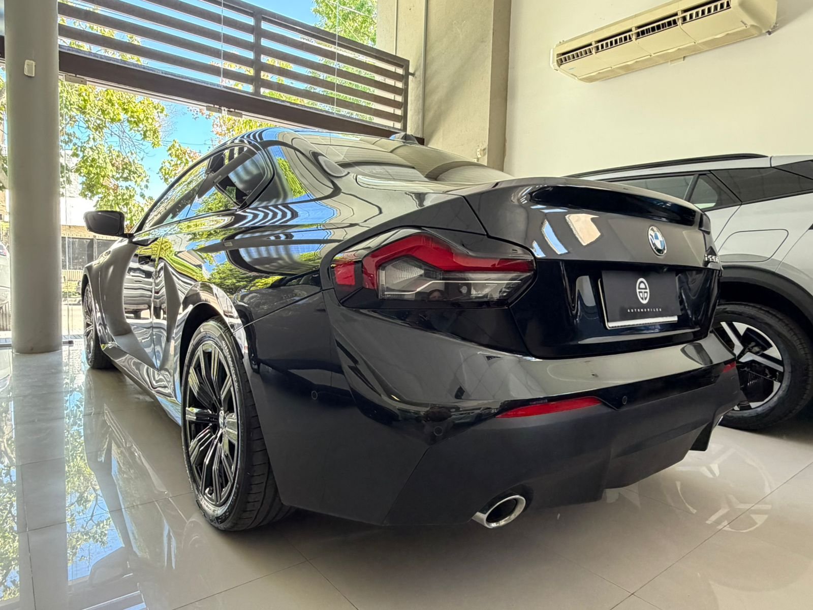 
 BMW 220 Coupe 2025 2900 km full									