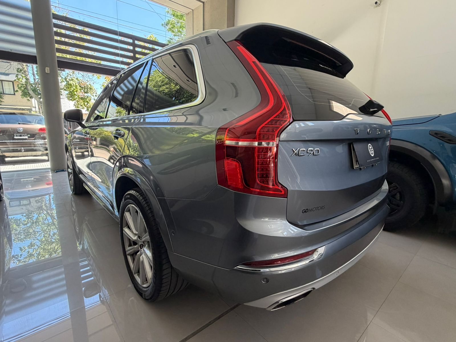 
 Volvo XC90  2016 82000km full									