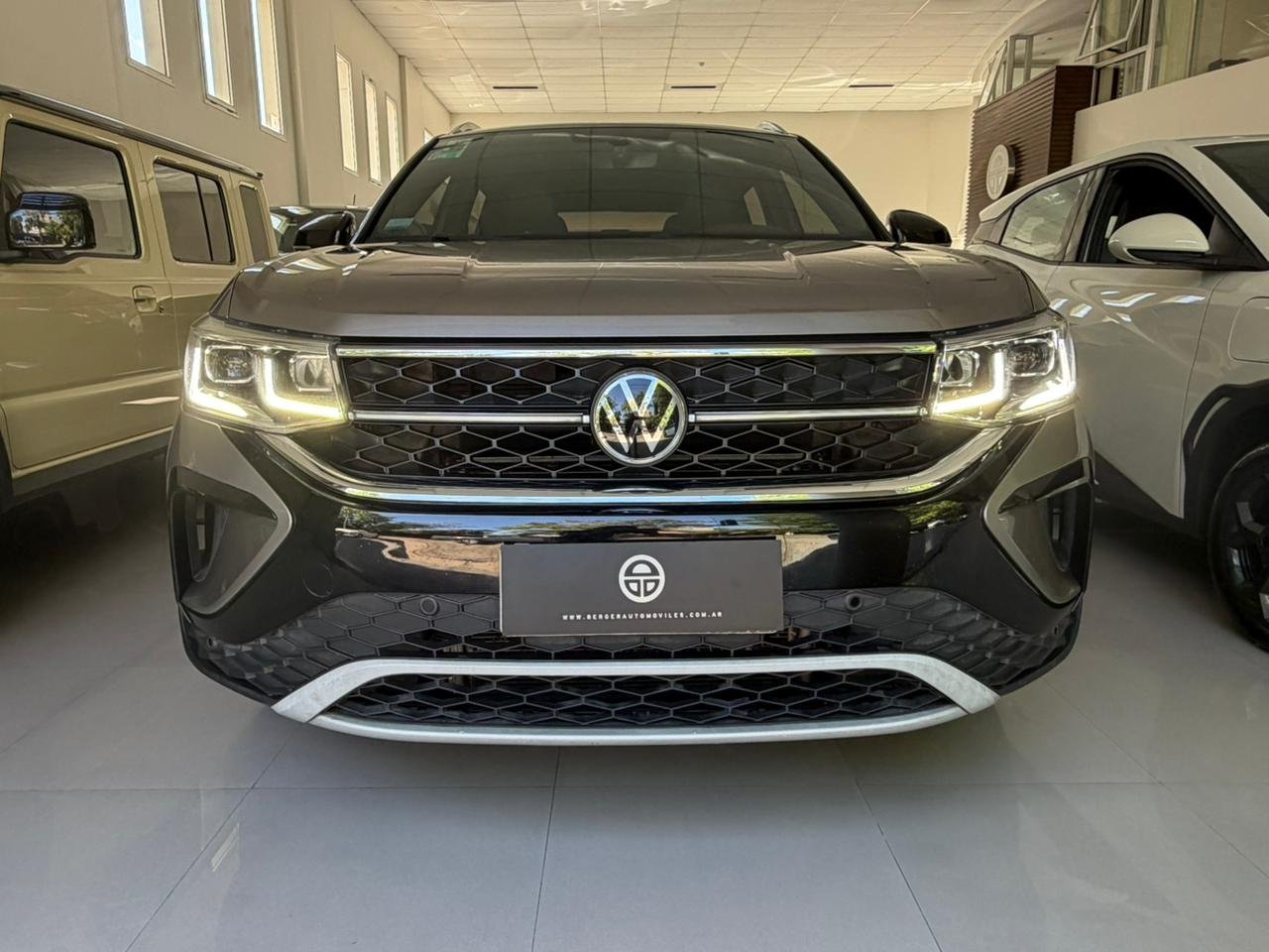 
 Volkswagen Taos full									