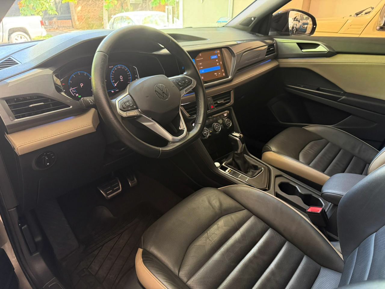 
 Volkswagen Taos full									