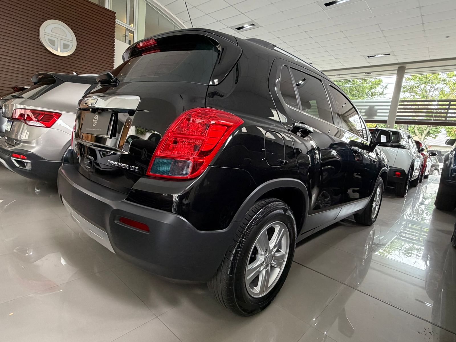 
 Chevrolet Tracker LTZ 2016 MT 143000 km full									