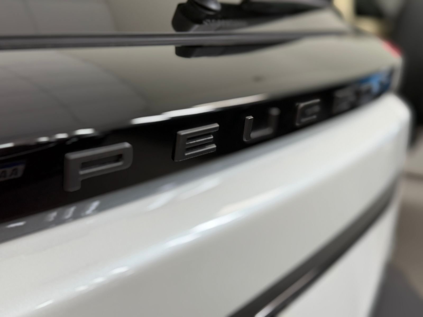 
 Peugeot 2008 Allure 0km 1.0 T CVT full									