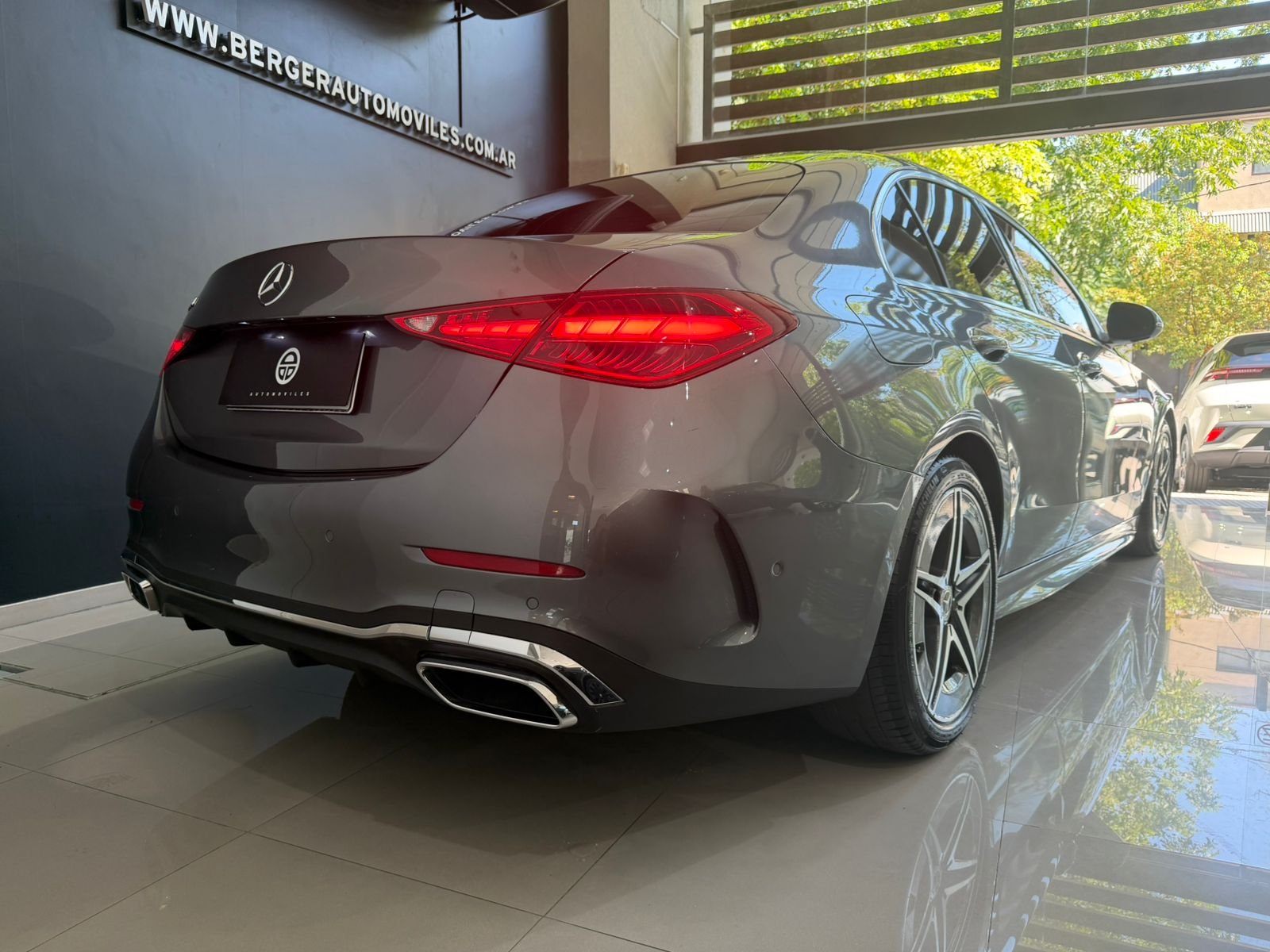 
 MERCEDES BENZ CLASE C full									