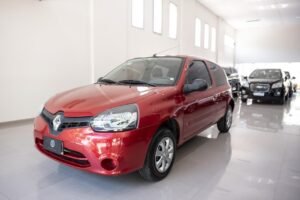 Reanault clio Mío Expression Pack II 3p 2013  74000km