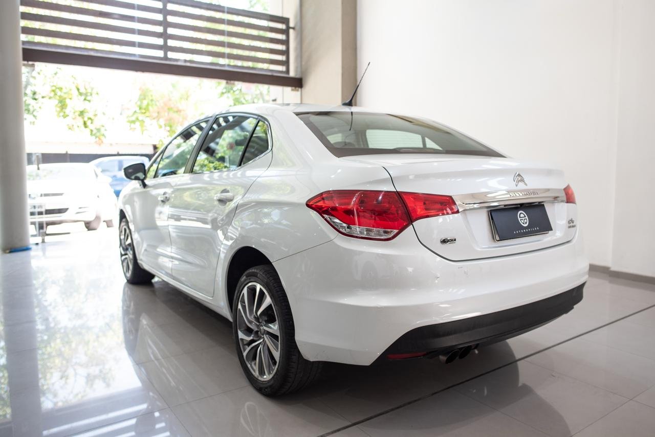 
 CITROEN C4 LOUNGE THP FEELPACK MT 2018 61000km full									