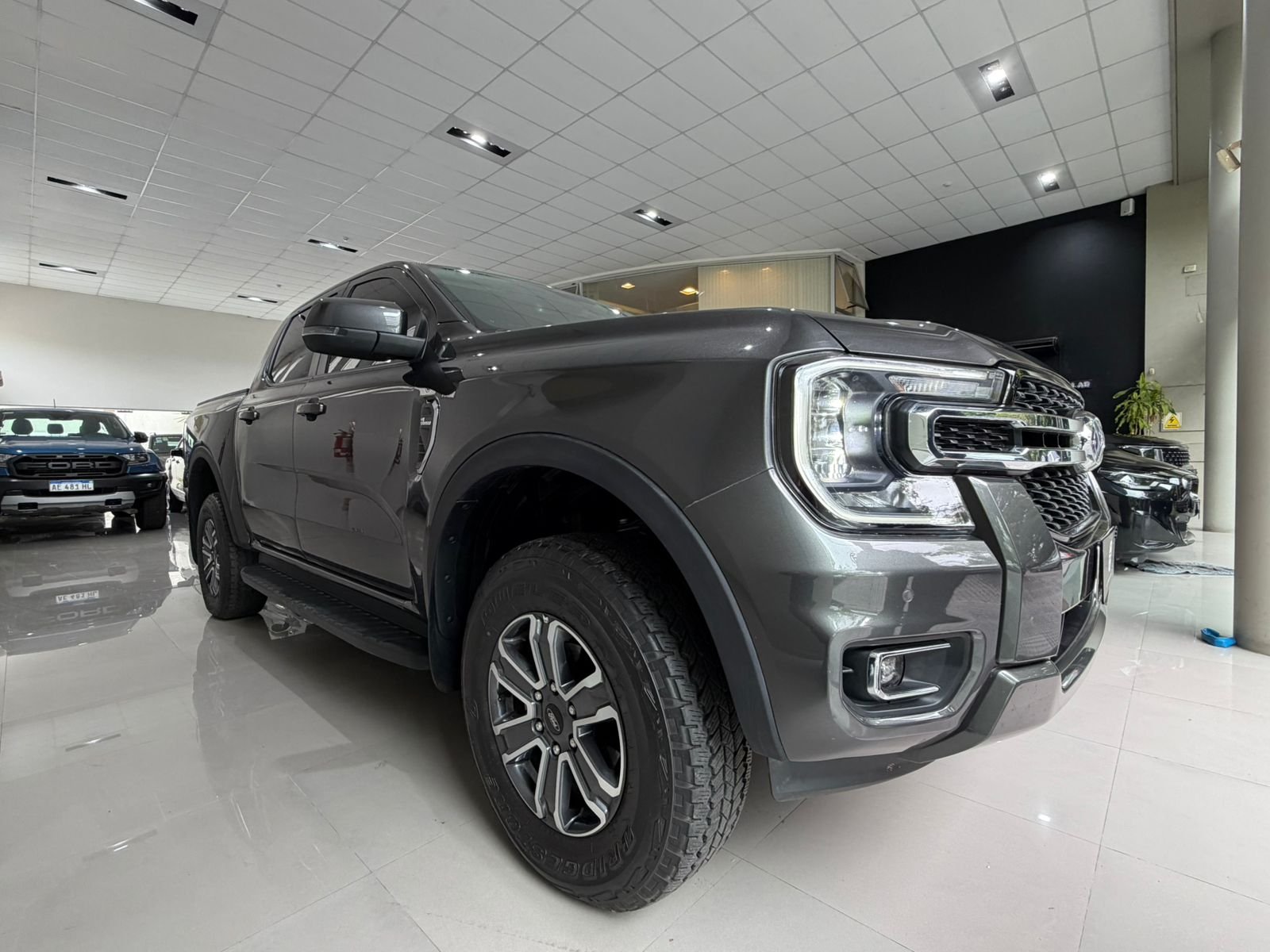 
 Ford Ranger  BIT XLT full									