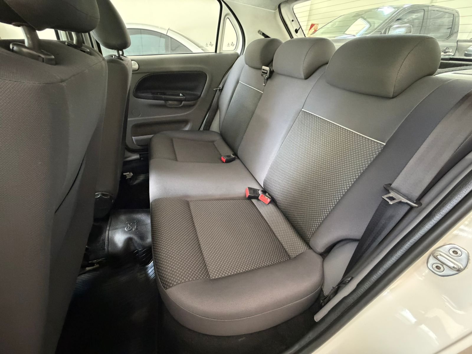 
 Volkswagen Gol Highline 2017 95000 km 5P full									