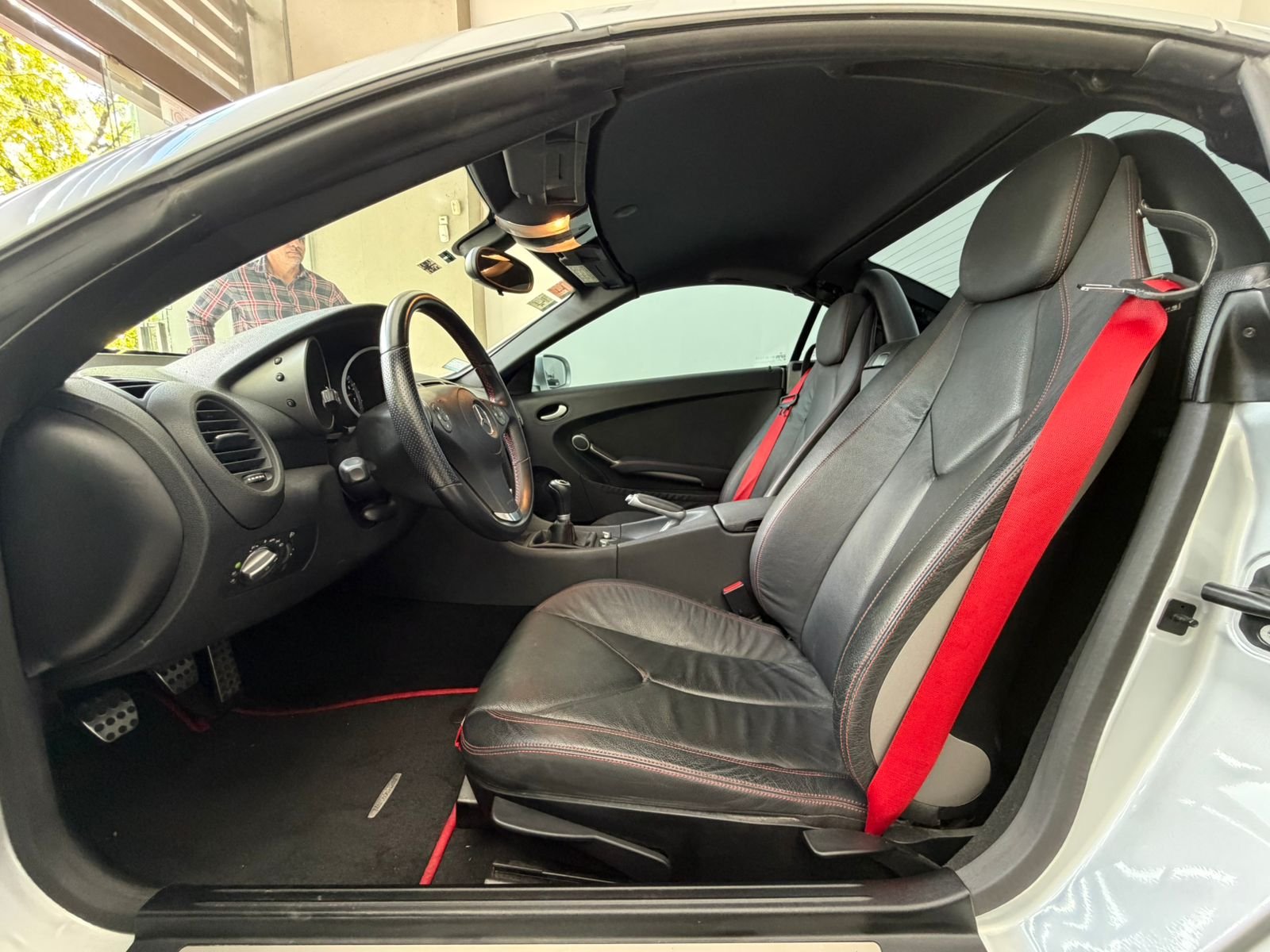 
 Mercedes Benz SLK Kompressor 2011 25000km full									