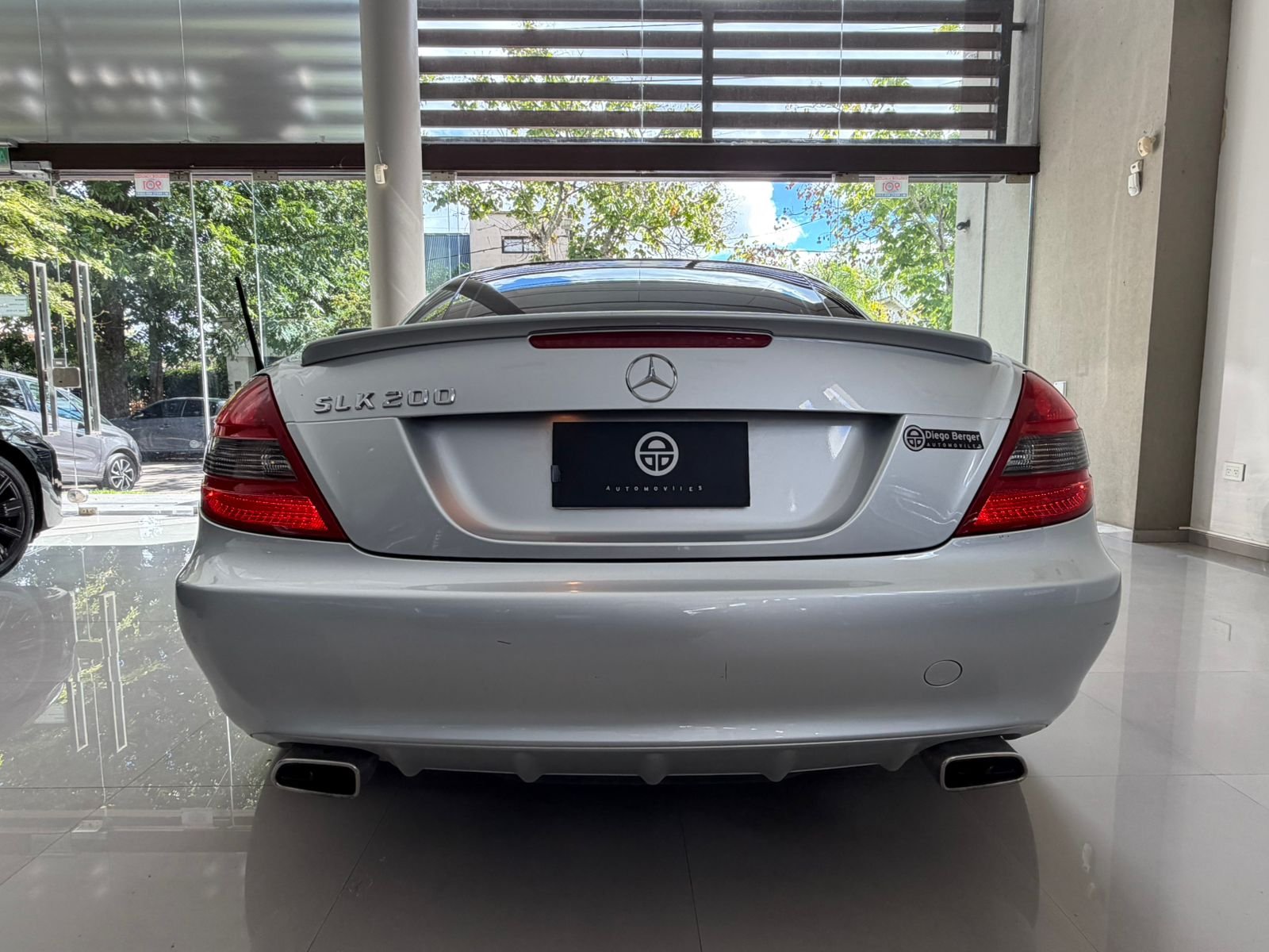 
 Mercedes Benz SLK Kompressor 2011 25000km full									