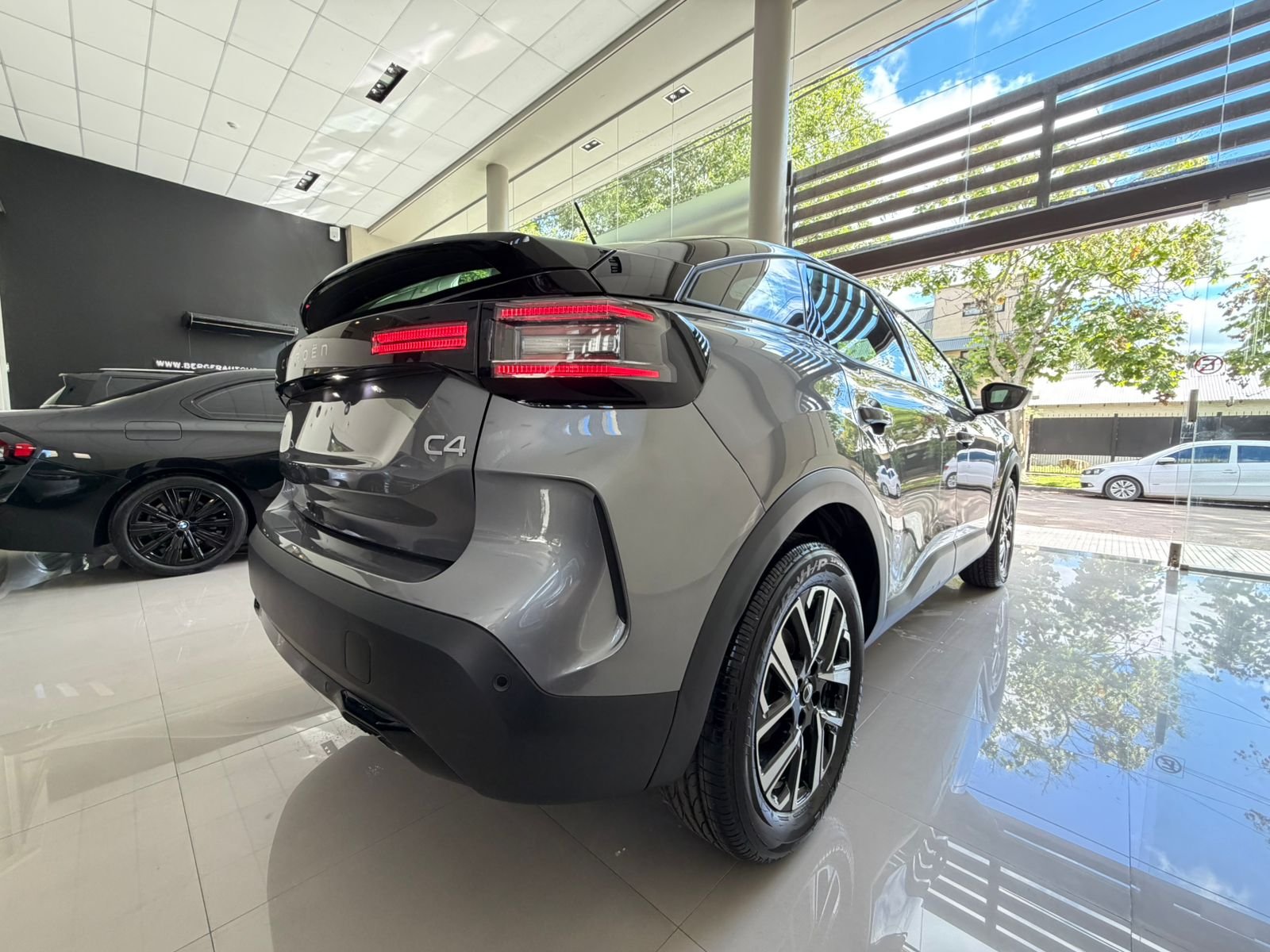 
 Citroen Nuevo C4 1.2 Hybrid Plus 0km 2026 entrega inmediata full									