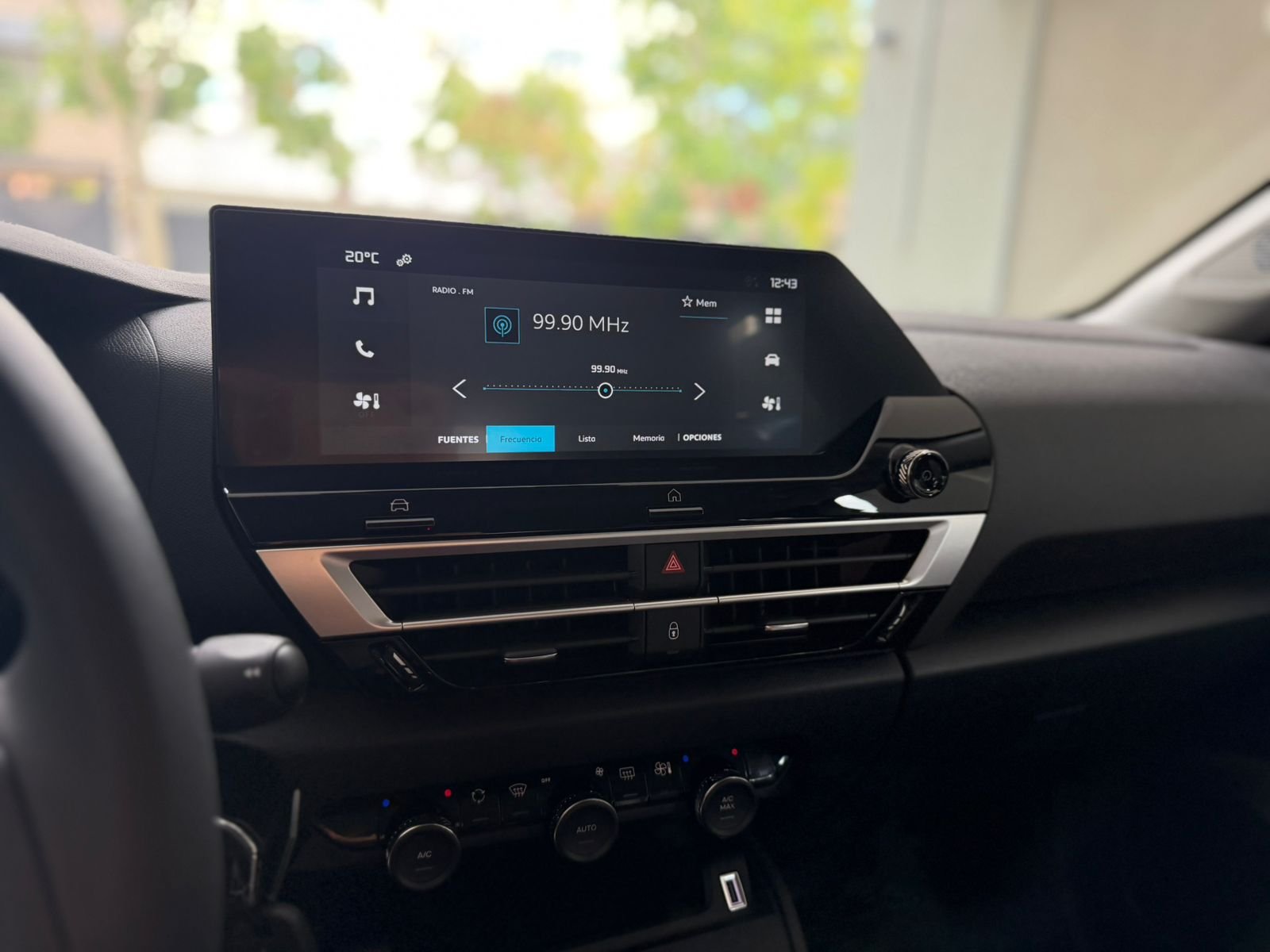 
 Citroen Nuevo C4 1.2 Hybrid Plus 0km 2026 entrega inmediata full									