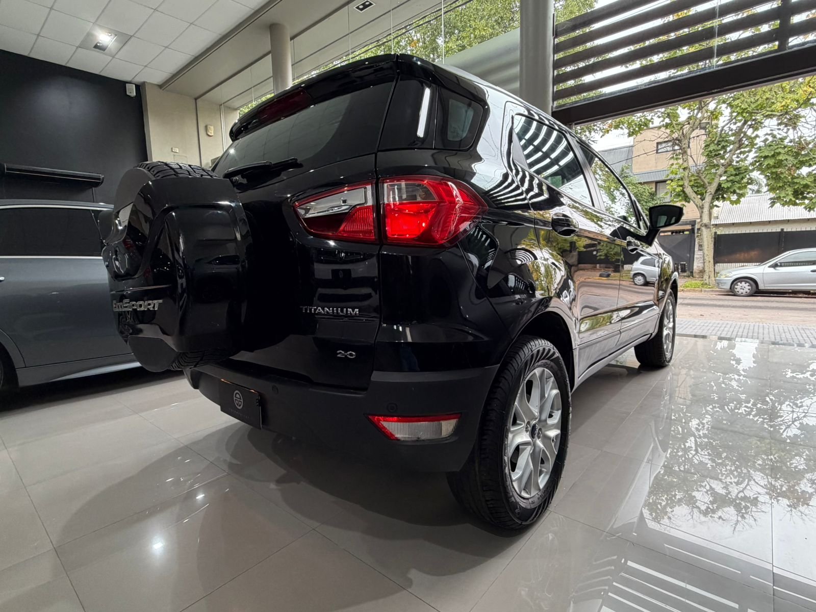 
 Ford Eco Sport Titanium 2016 116000km full									