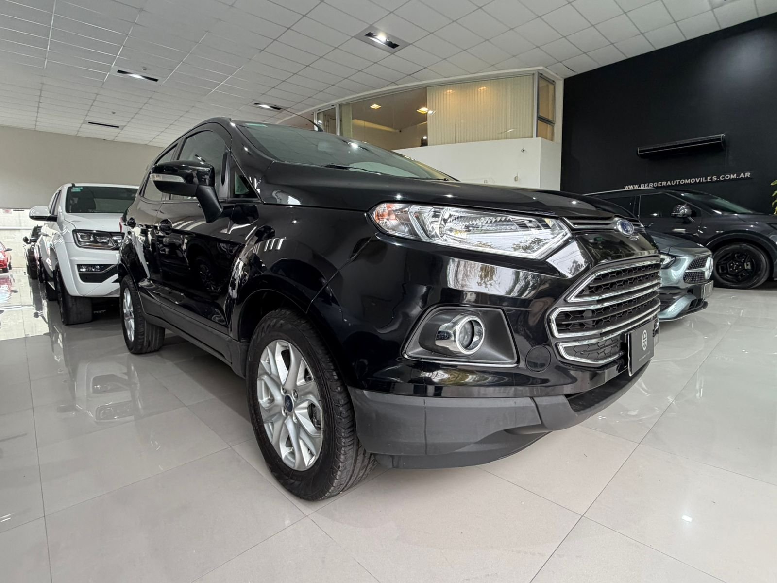 
 Ford Eco Sport Titanium 2016 116000km full									