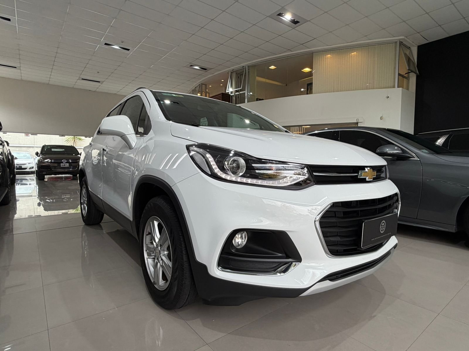 
 Chevrolet Tracker Premier MT 2018 47000km full									