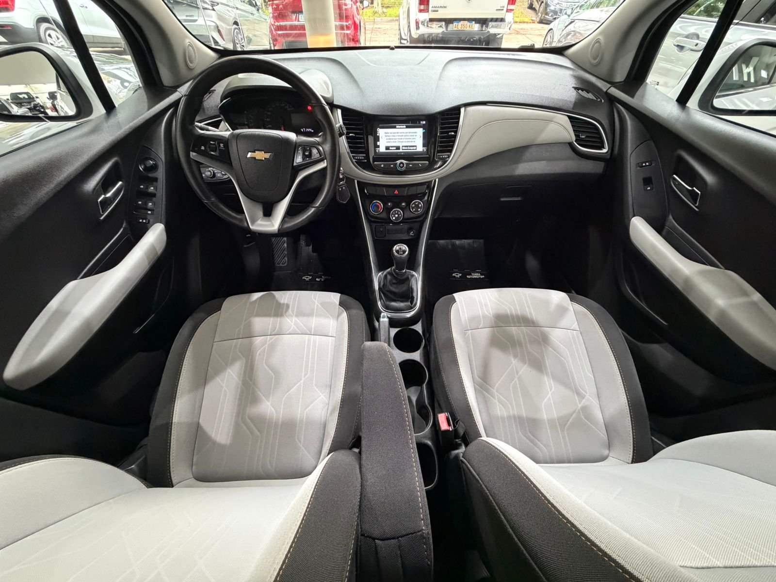 
 Chevrolet Tracker Premier MT 2018 47000km full									