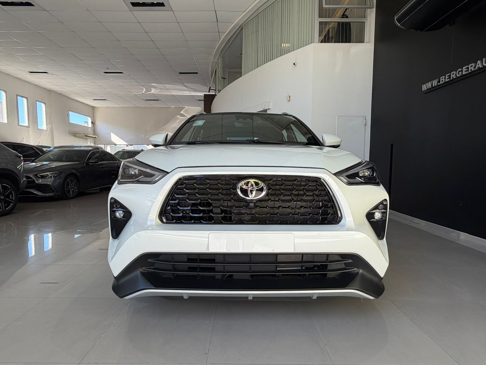 
 Nuevo Yaris Cross Seg 2026 full									