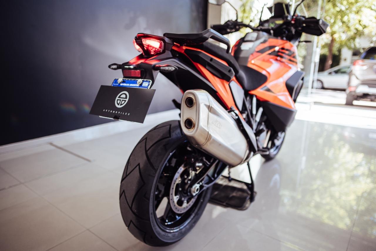 
 KTM 1290 SUPER ADVENTURE S 2025 7900km full									