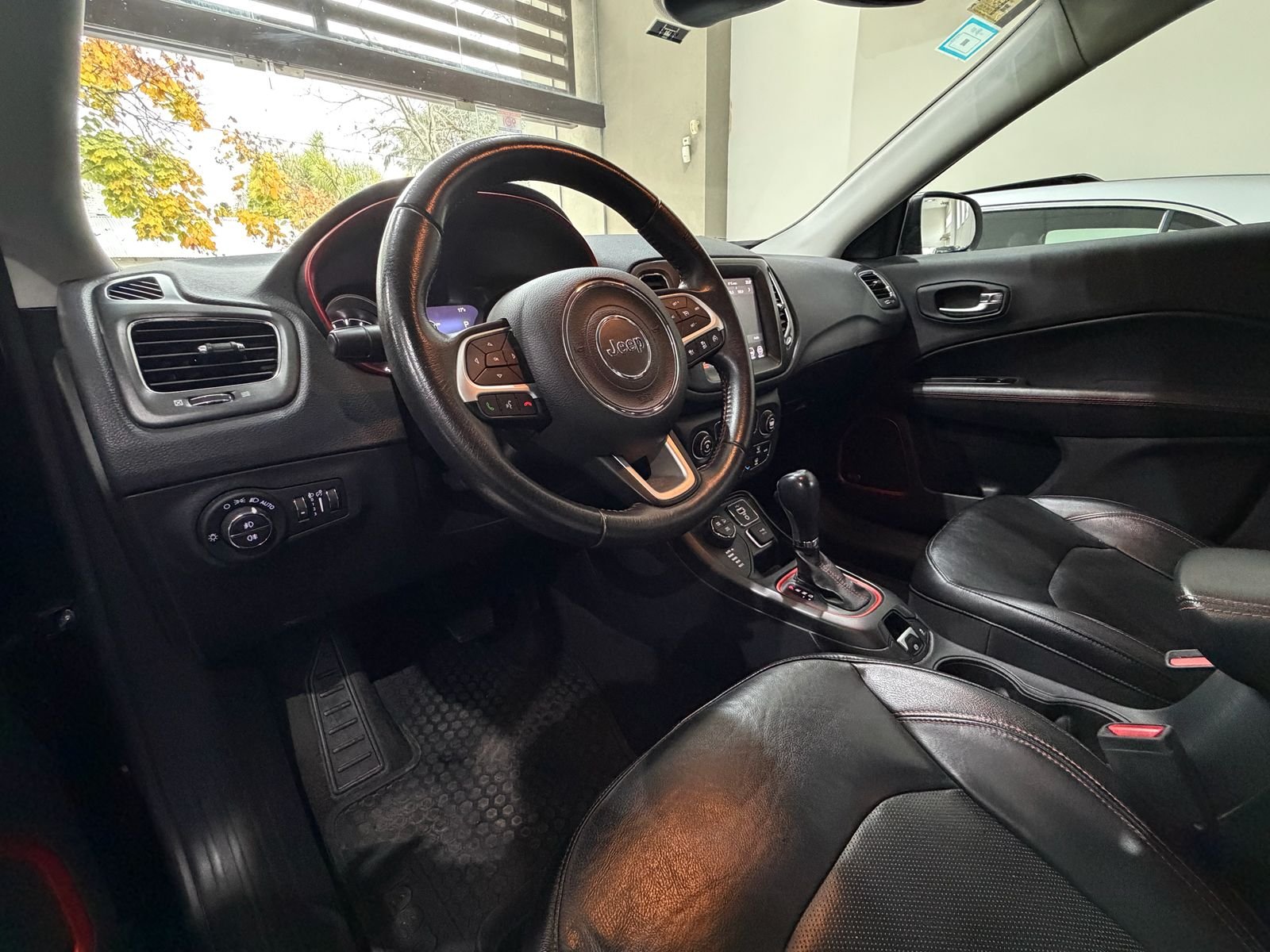 
 Jeep Compass 2.0 TD AT 9 4×4 Trailhawk 2021  95000km full									