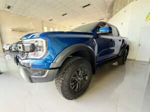 Ford Ranger Raptor 3.0 L V6 4×4 10 AT 2025 800km