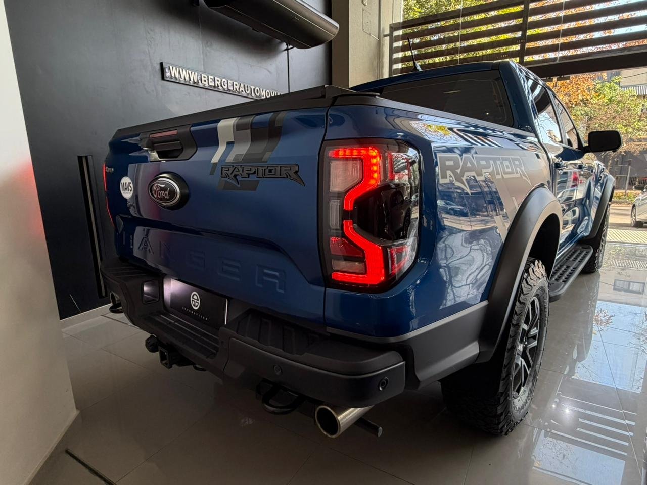 
 Ford Ranger Raptor 3.0 L V6 4×4 10 AT 2025 800km full									