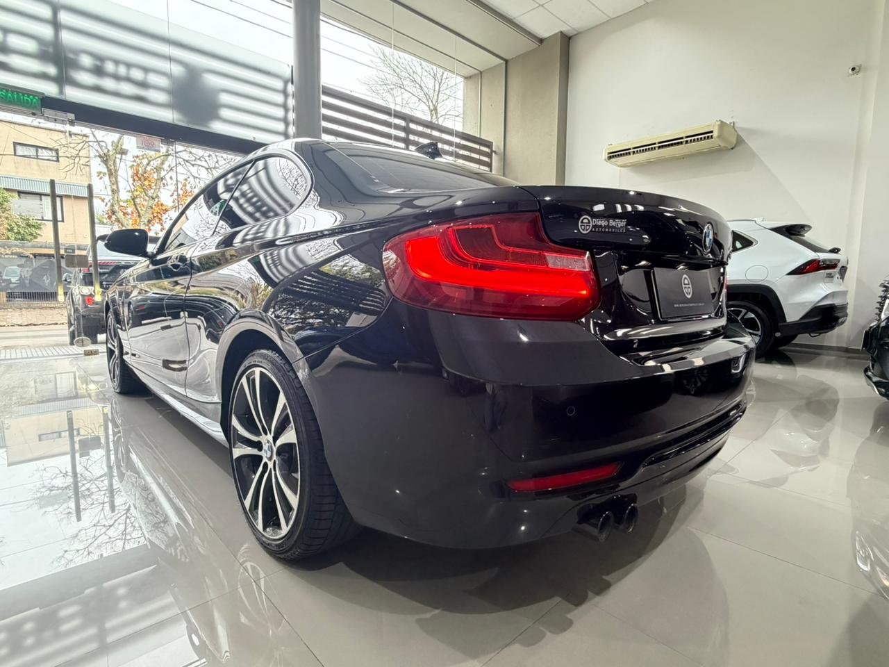 
 BMW 220I 184 CV 2018 74000km full									