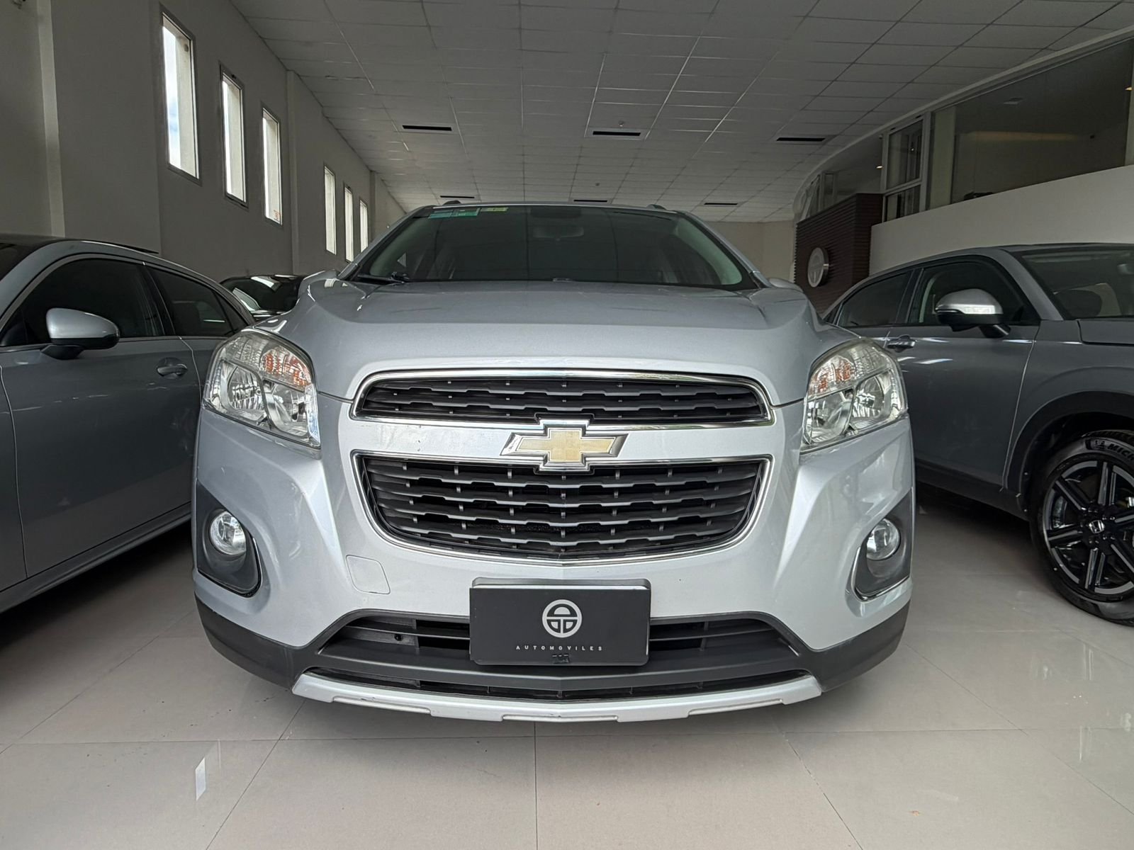 
 Chevrolet Tracker LTZ 2015 MT 145000 full									