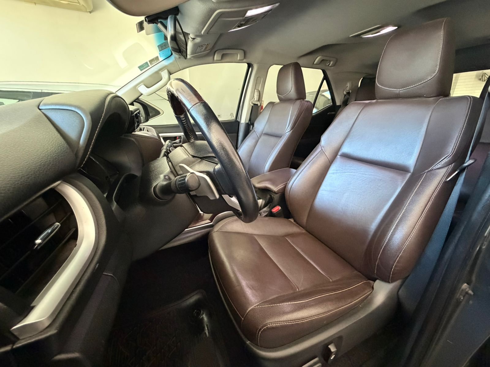 
 Toyota SW4 2020 SRX 7A 132000 km full									