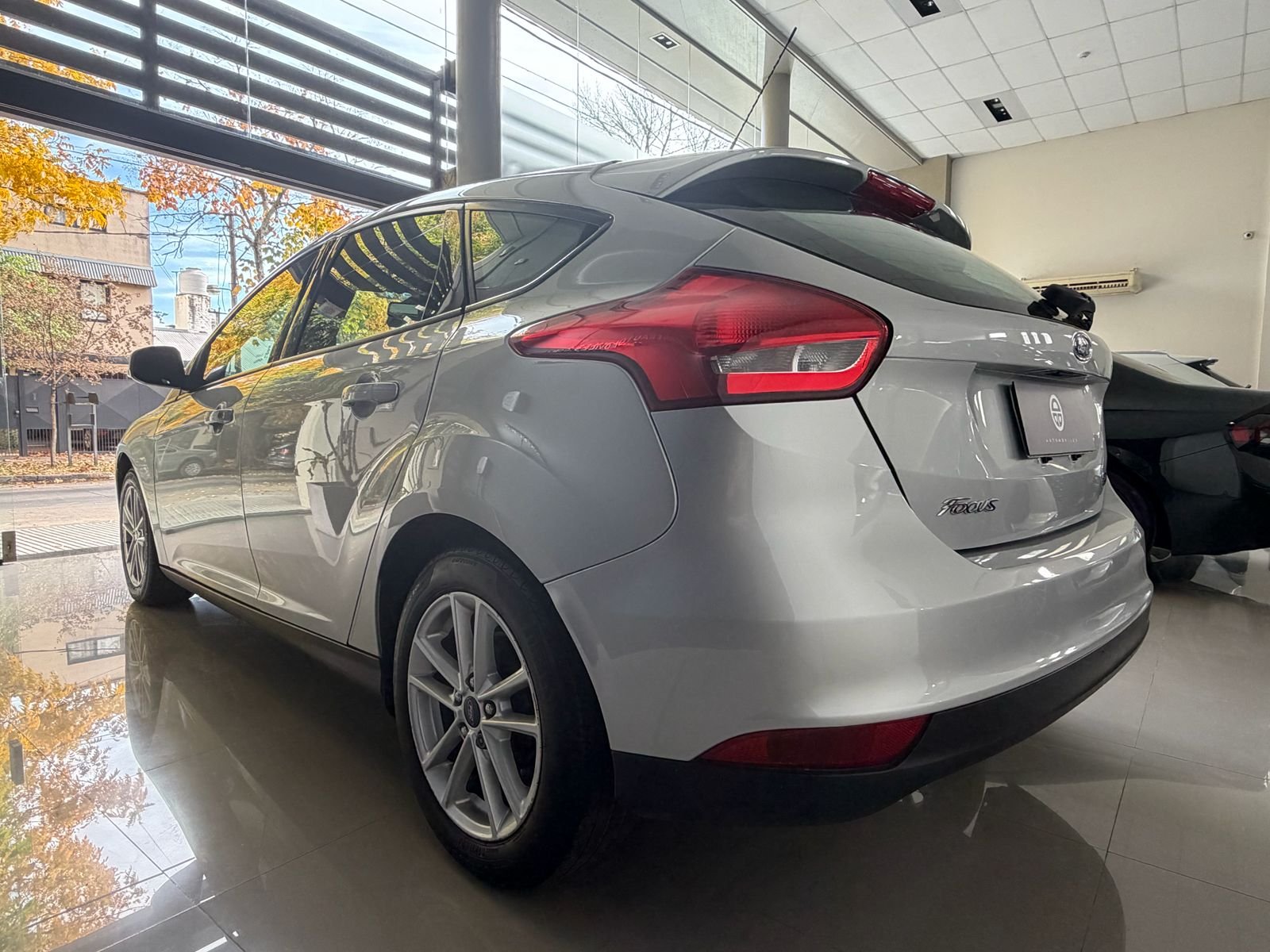 
 Ford Focus S 2017 110000km full									