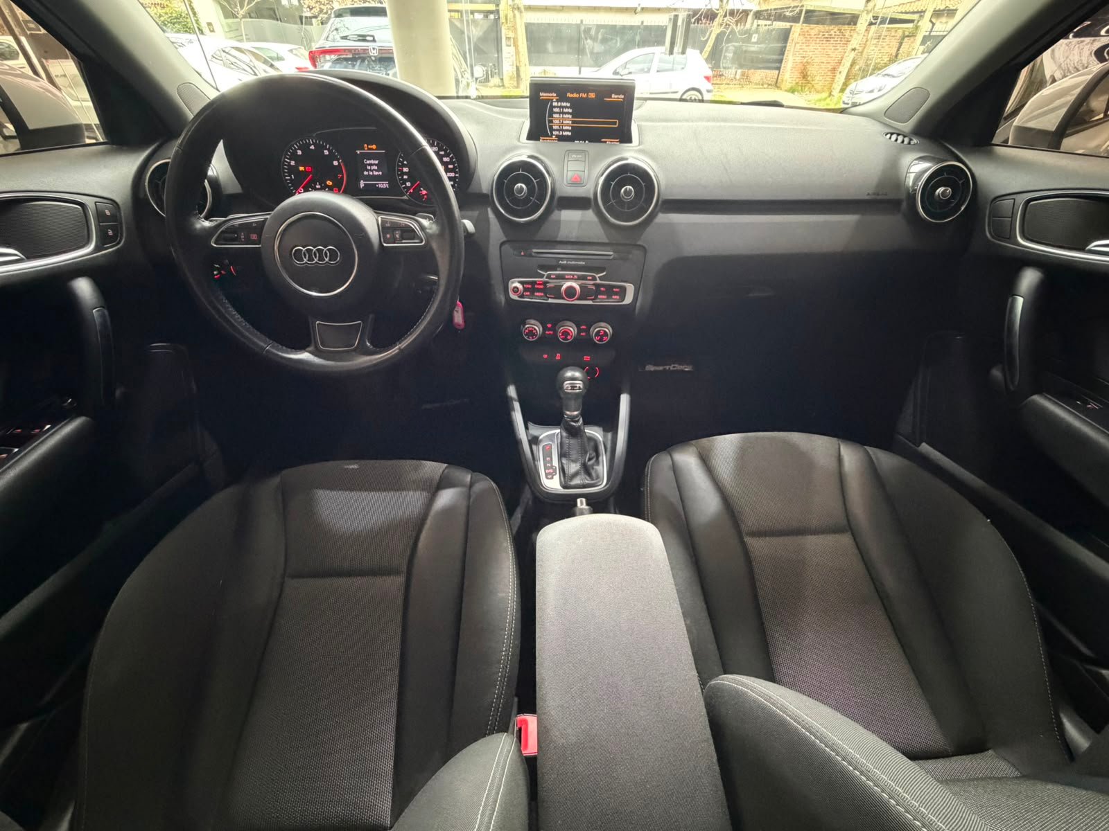 
 audi a1 sportback 1.4 tfsi at 2017 full									