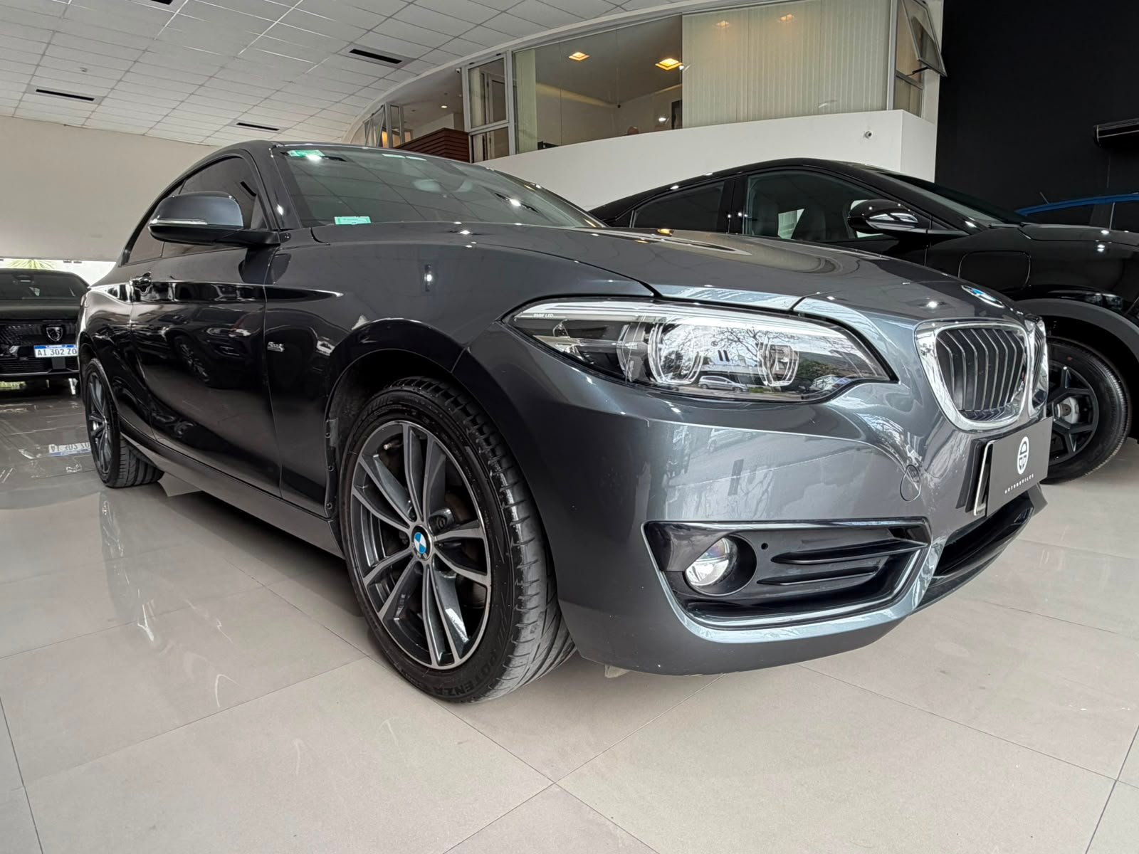 
 BMW 220 i 2019 28.000km full									
