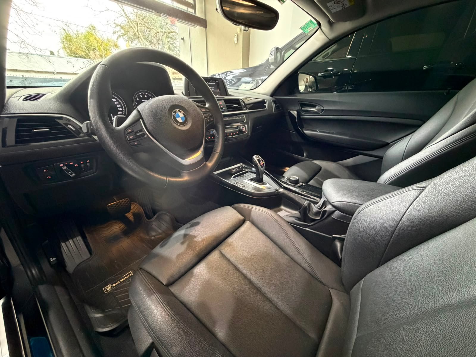 
 BMW 220 i 2019 28.000km full									