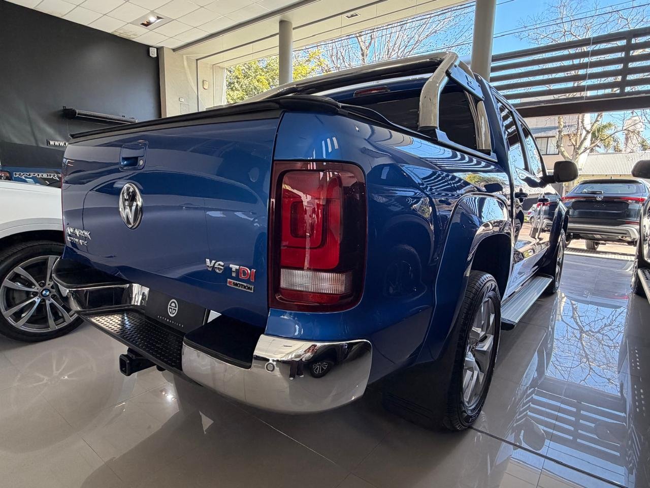 
 AMAROK V6 TDI HIGHLINE 2017 105000 full									
