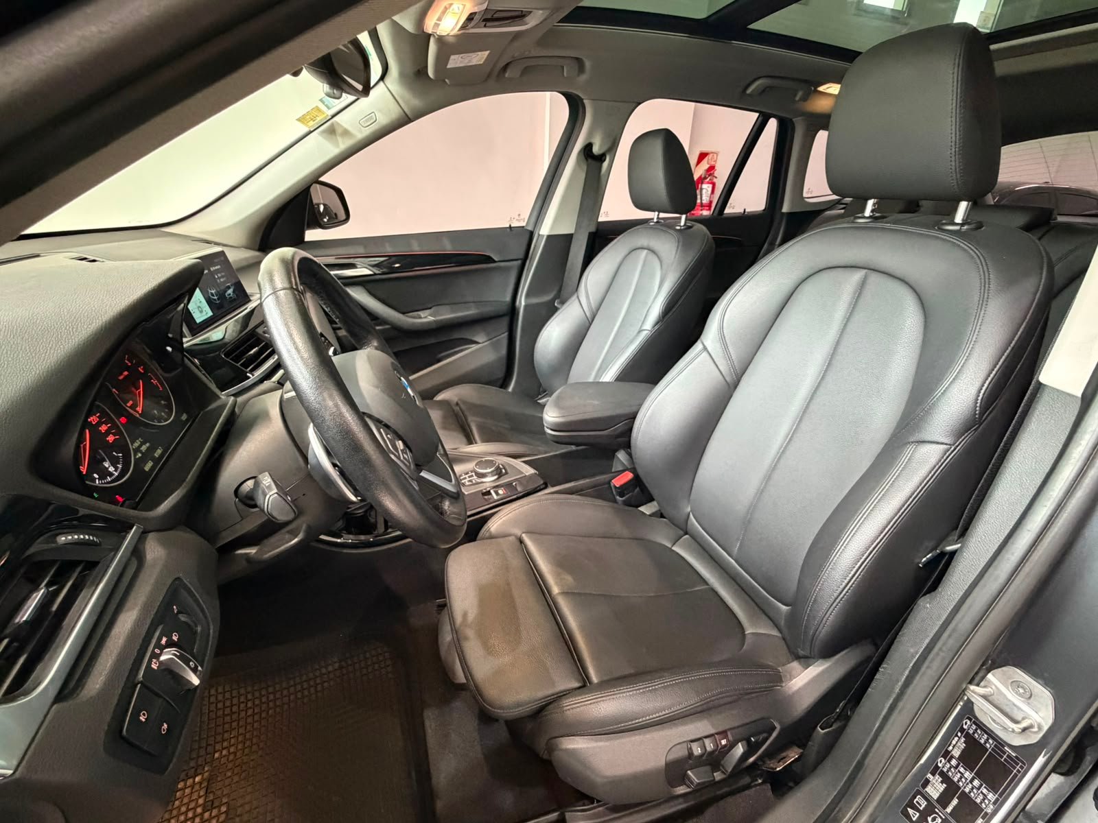 
 BMW X1 2.0 X-DRIVE 25i 231CV full									