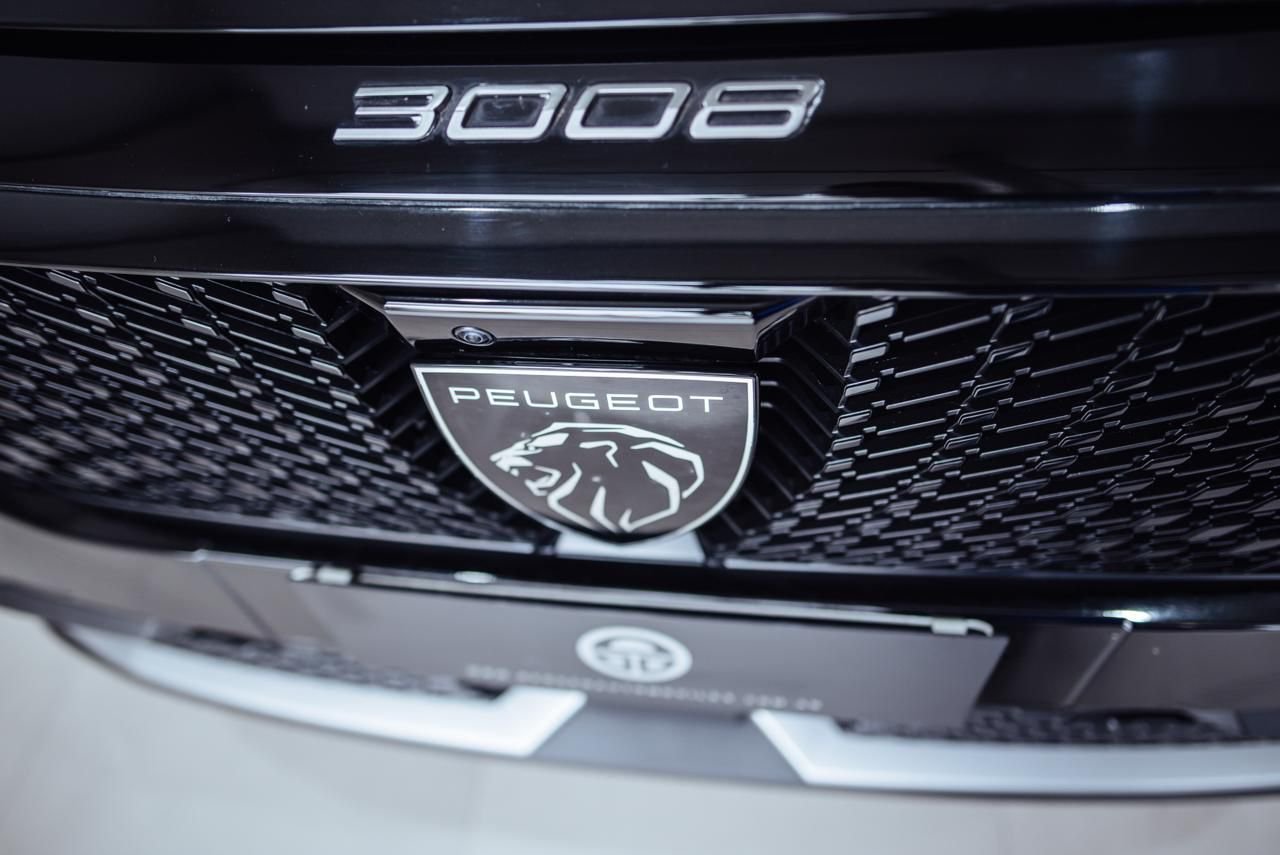
 Peugeot 3008 1.6 Thp Gt 180Cv At full									