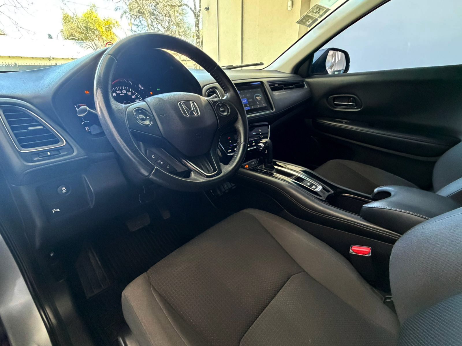 
 honda hrv 2020 full									