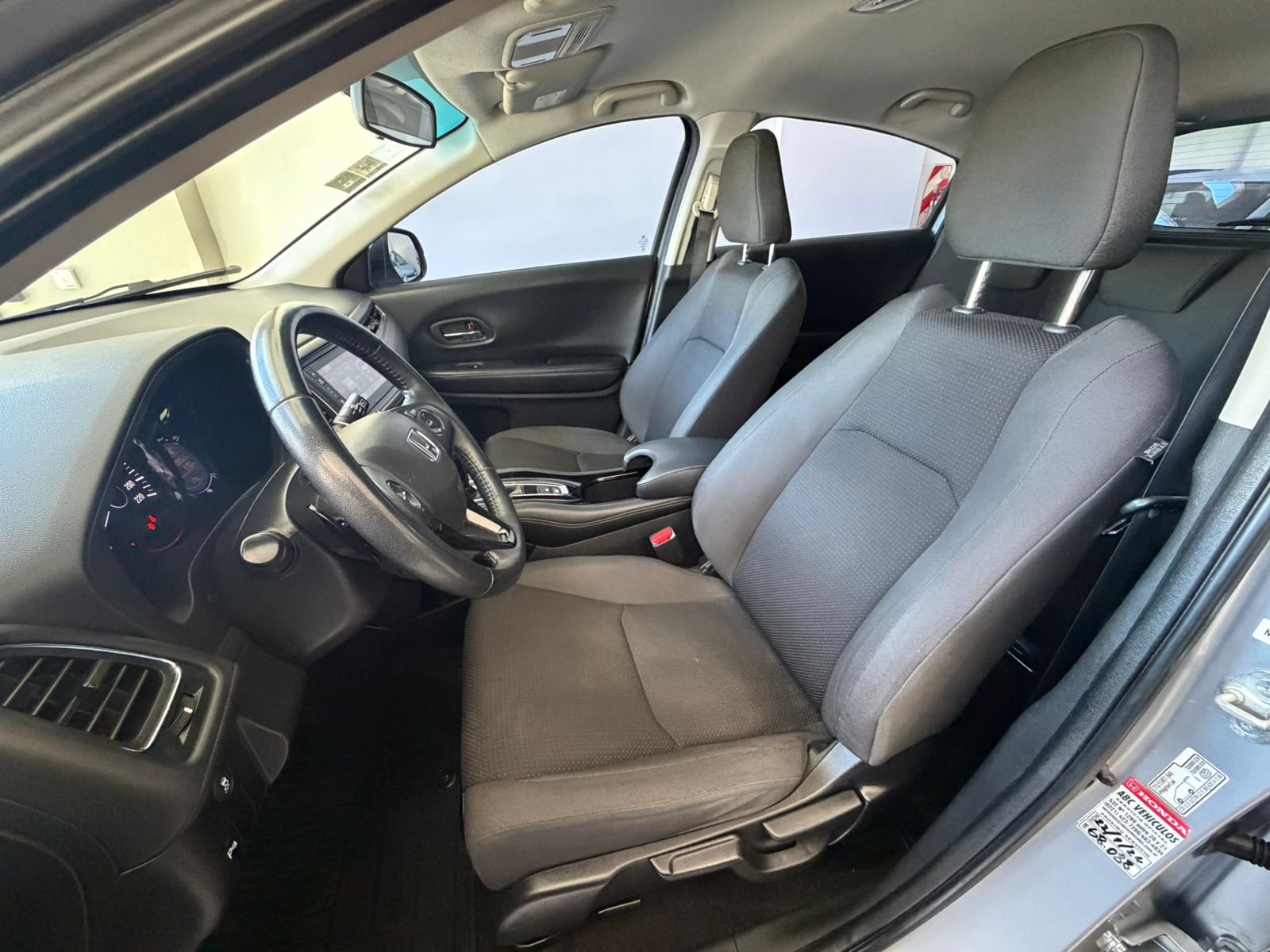 
 honda hrv 2020 full									