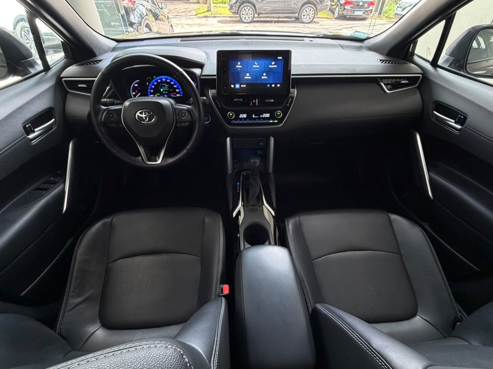 
 TOYOTA CROSS SEG HYBRID 2022 – 27000km full									