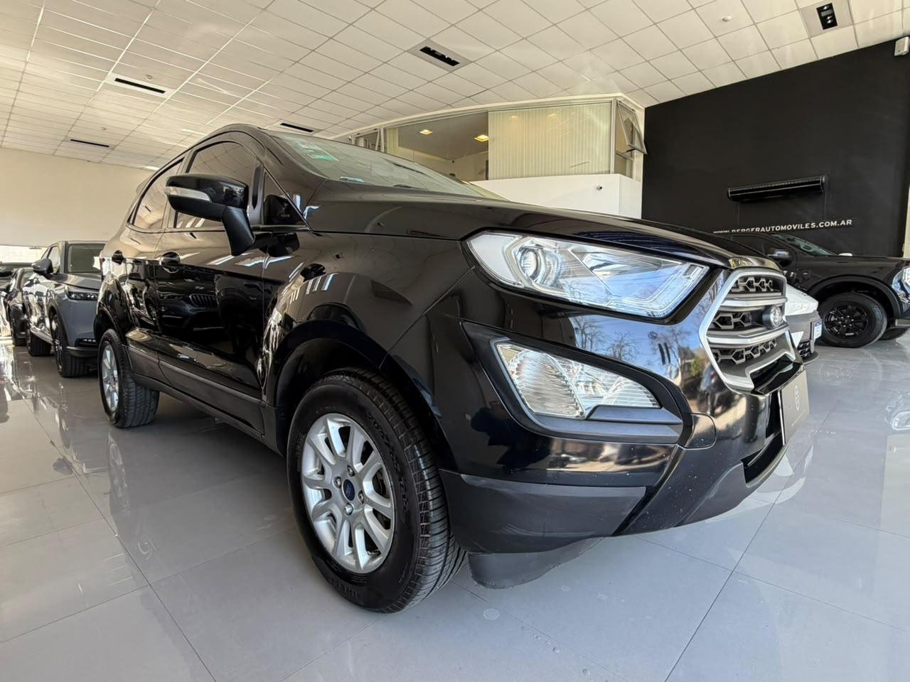 
 Ford Ecosport SE 2018 90000 KM full									